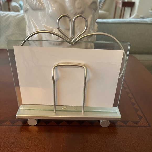 Hallmark Heart-Shaped Silver Frame - Picture 2 of 8